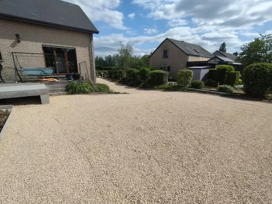 Aménagement de jardins près de Vaux-Sur-Sûre